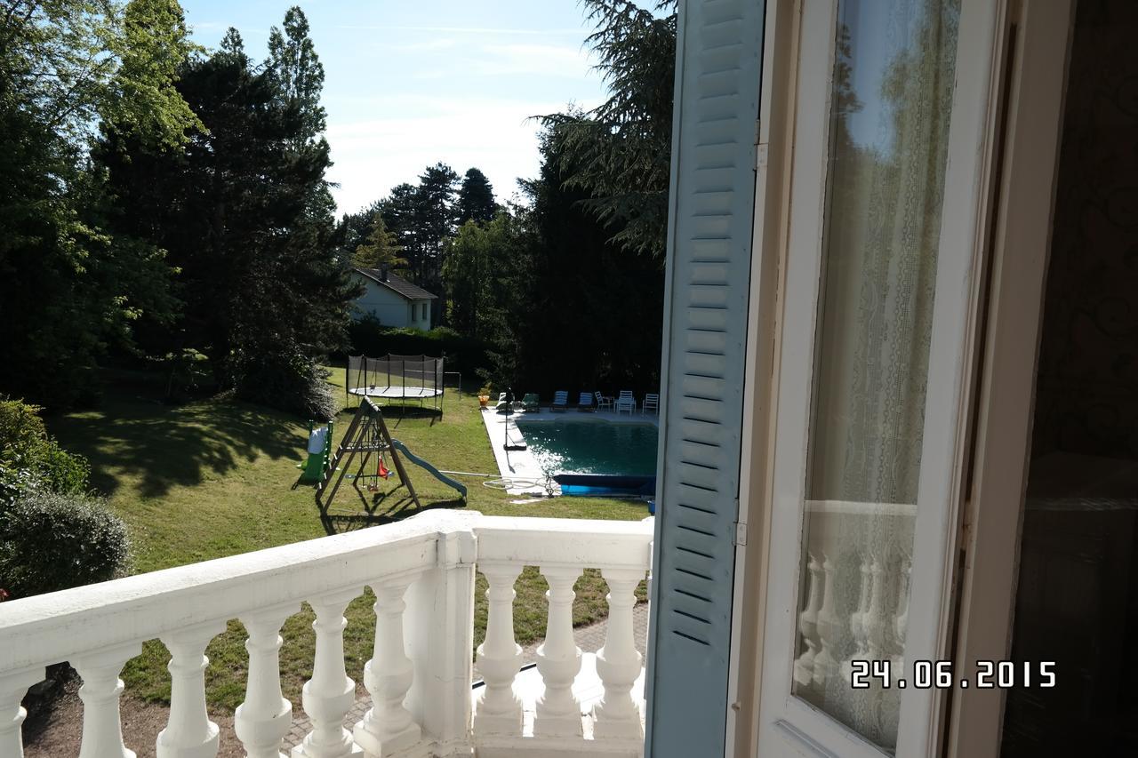 Holiday Home Villa Castel Marie Louise Néris-les-Bains Exteriér fotografie